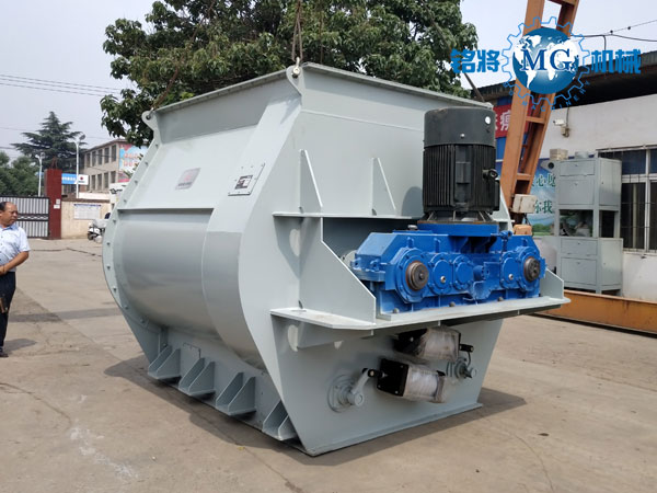 膩?zhàn)臃凵a(chǎn)線攪拌機(jī)空轉(zhuǎn)的危害 膩?zhàn)臃凵a(chǎn)線攪拌機(jī)空轉(zhuǎn)的危害