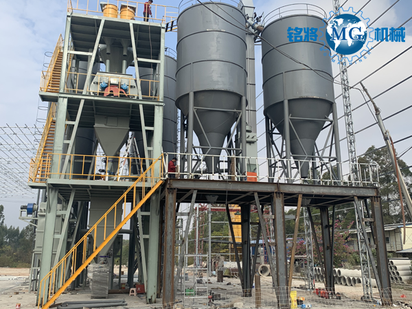 干粉攪拌機在外流設(shè)施上的檢修測試 干粉攪拌機在外流設(shè)施上的檢修測試